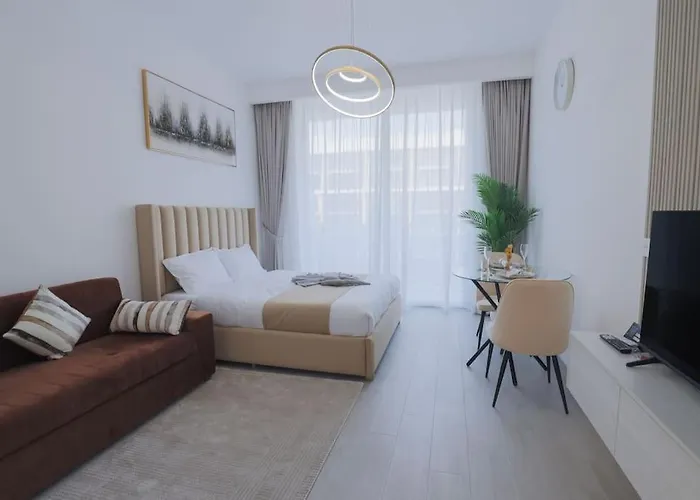Chic Studio In Jvc, Luma 22